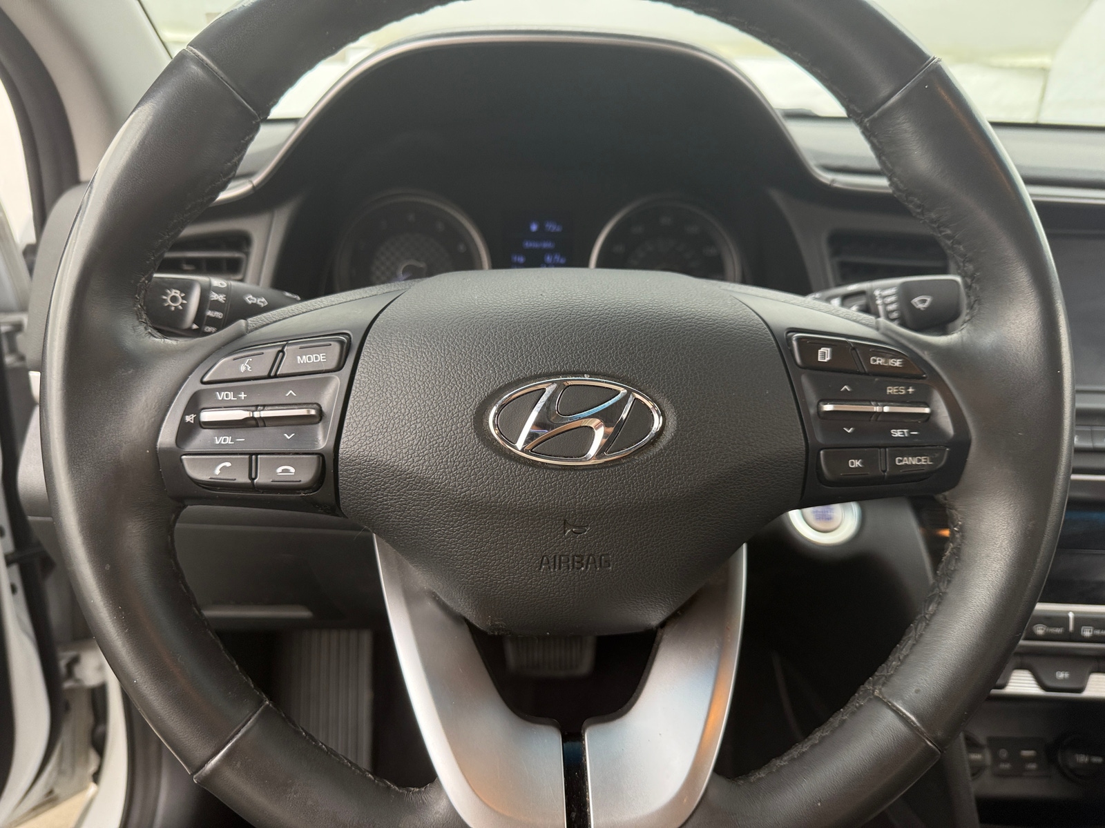 Thumbnail: 2020 Hyundai Elantra - 5