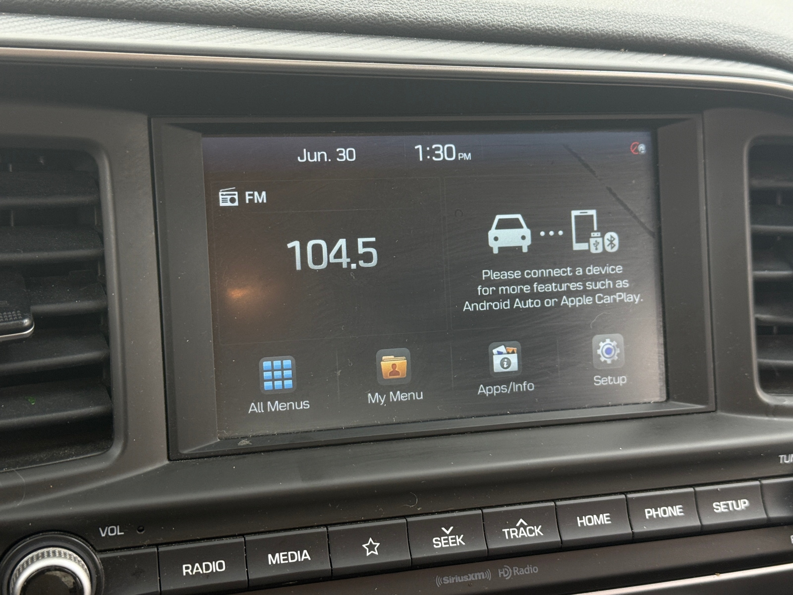 Thumbnail: 2020 Hyundai Elantra - 4