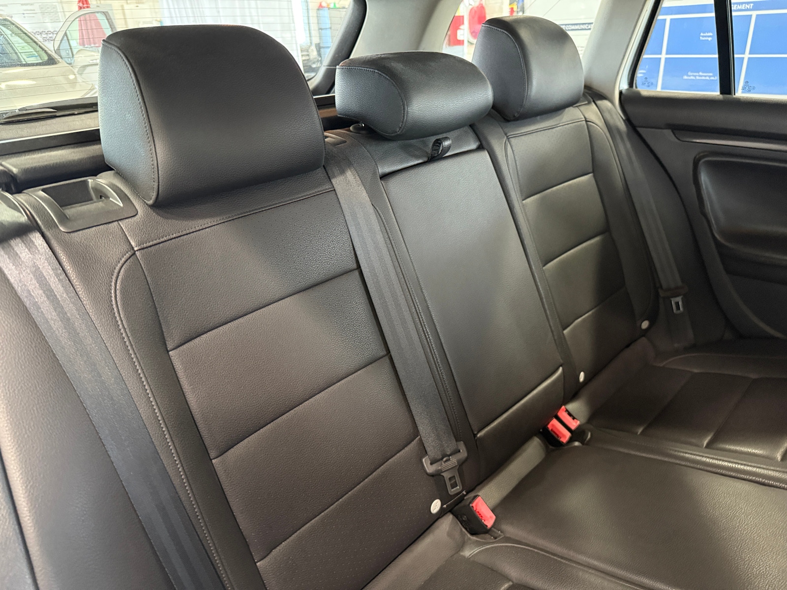 Thumbnail: 2012 Volkswagen Jetta - 6