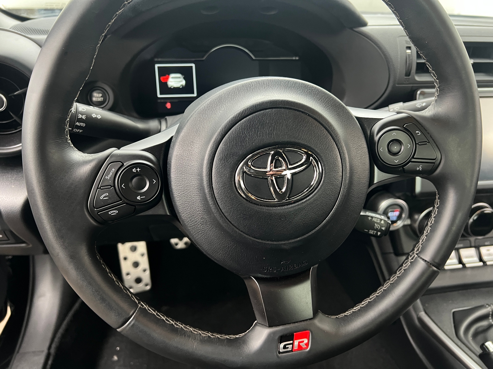 Thumbnail: 2023 Toyota GR86 - 3