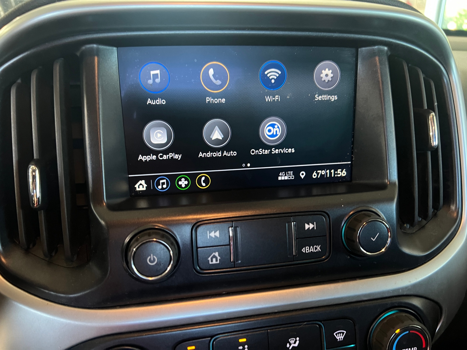 Thumbnail: 2022 Chevrolet Colorado - 4