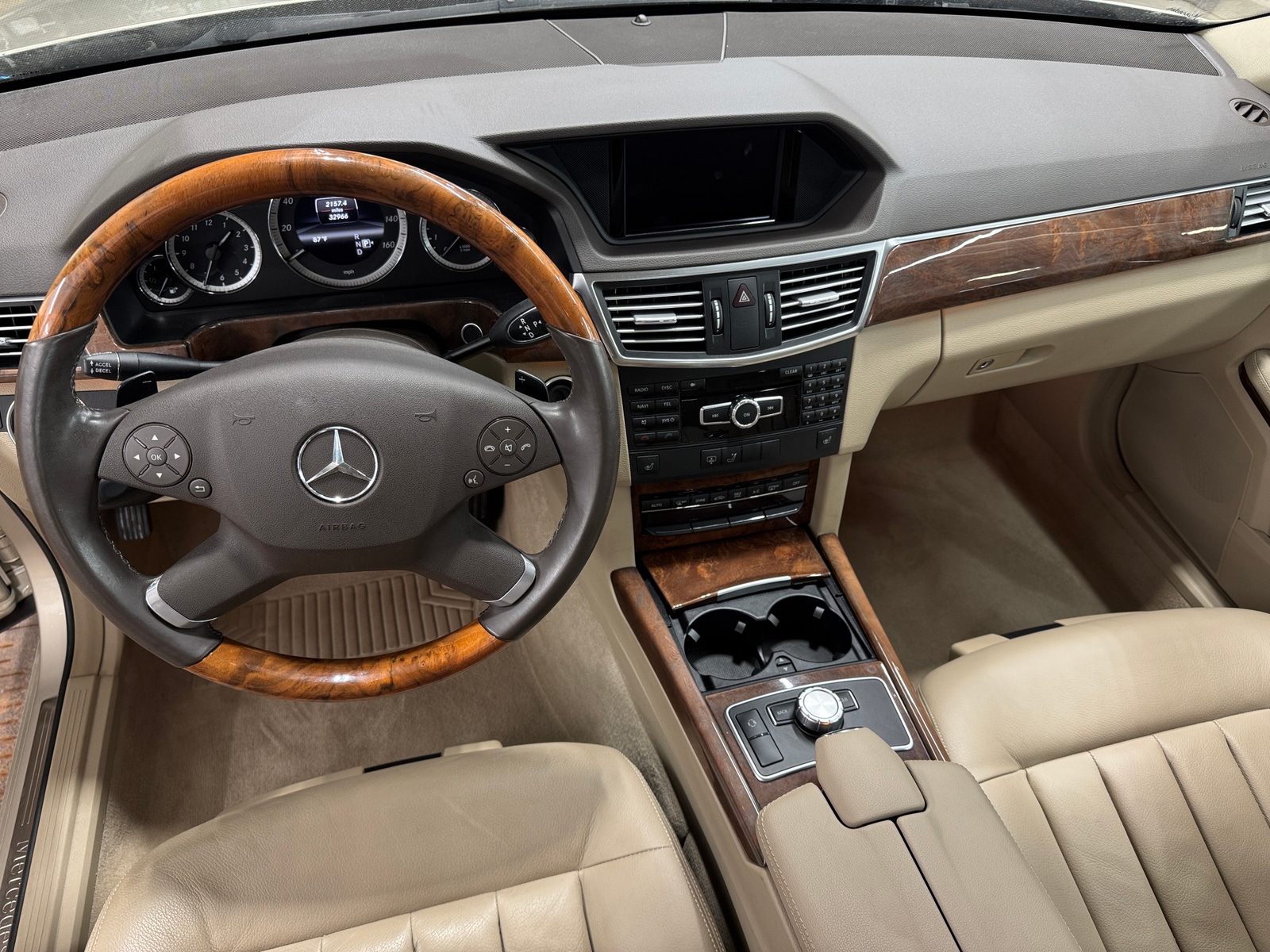 Thumbnail: 2013 Mercedes-Benz E-Class - 2