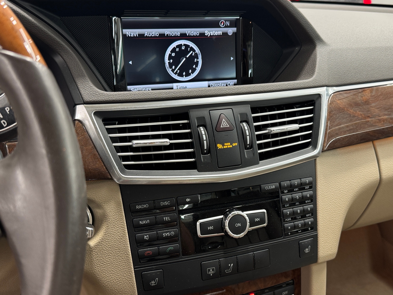 Thumbnail: 2013 Mercedes-Benz E-Class - 3