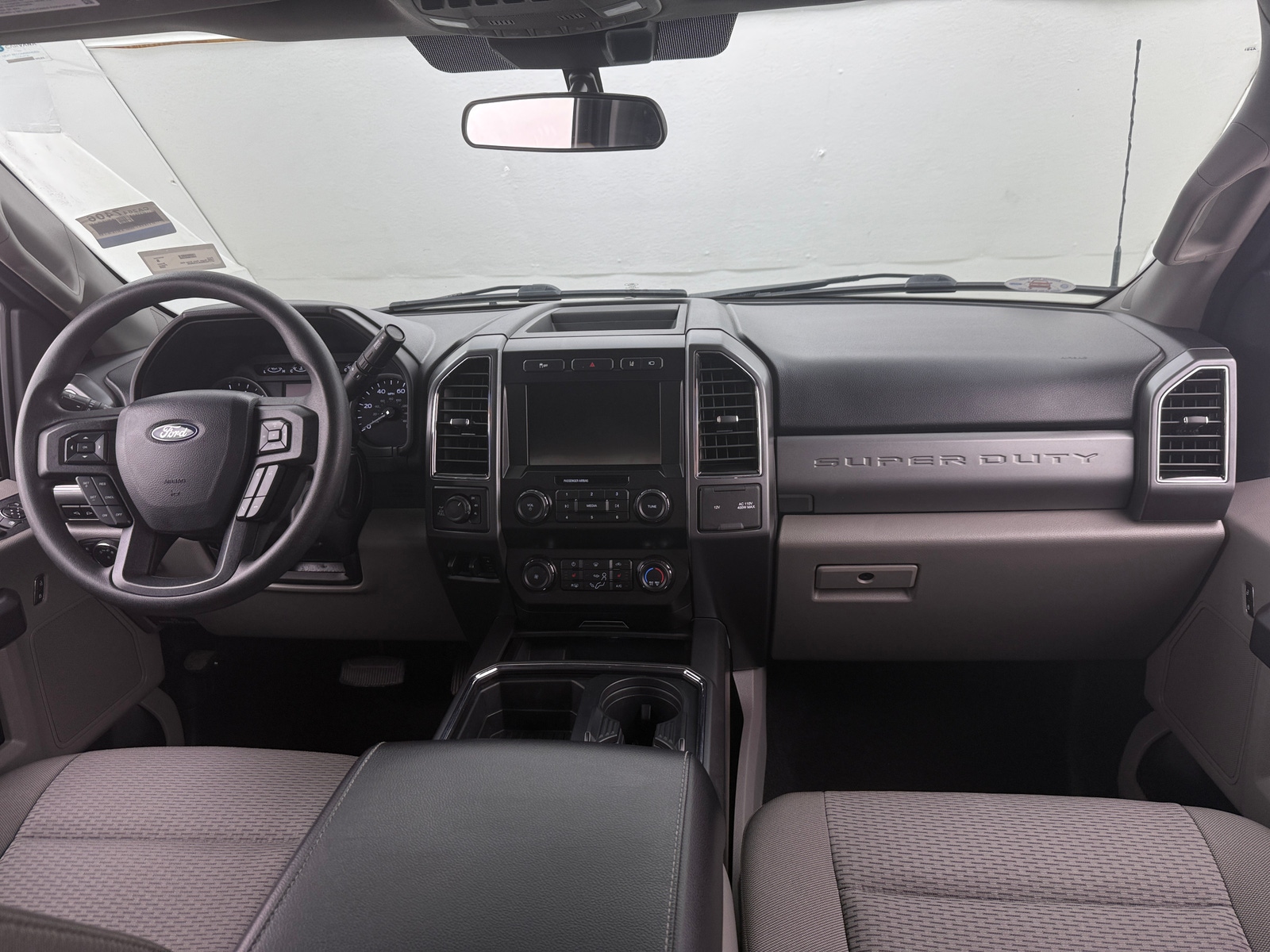 Thumbnail: 2020 Ford Econoline - 3