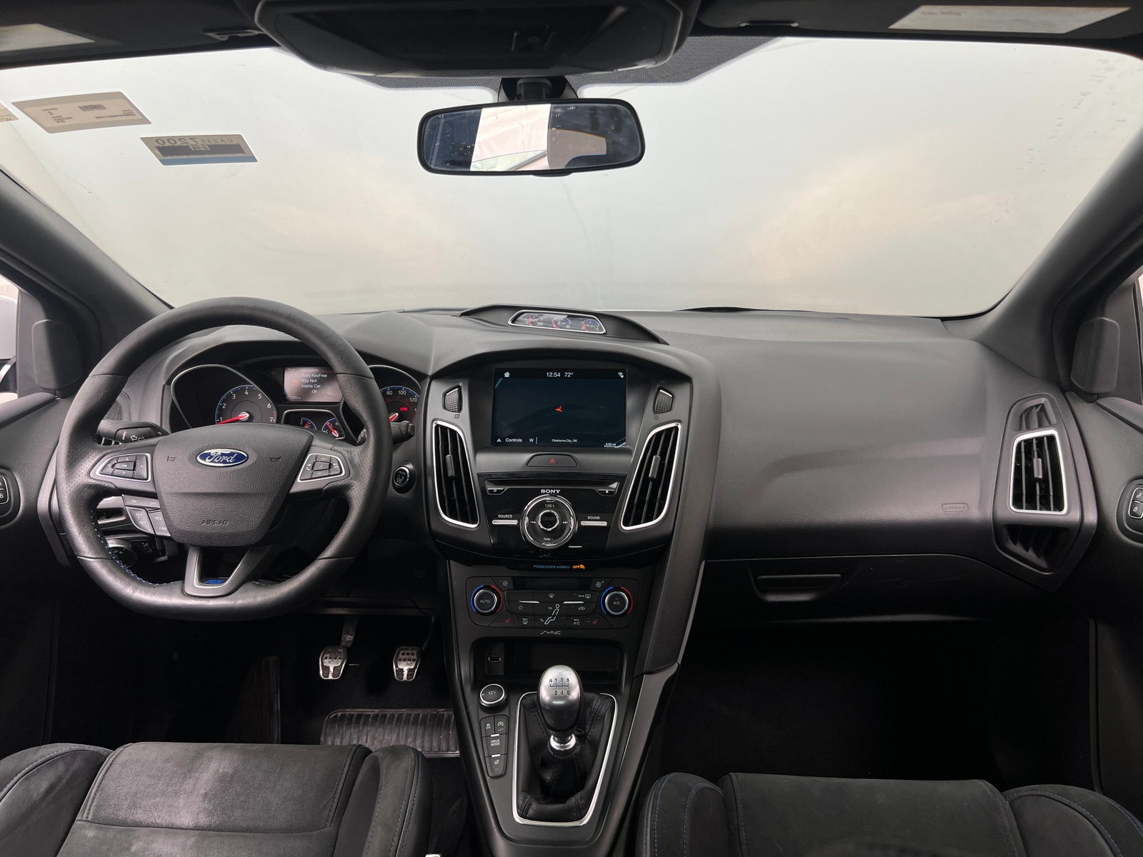 Thumbnail: 2016 Ford Focus - 2