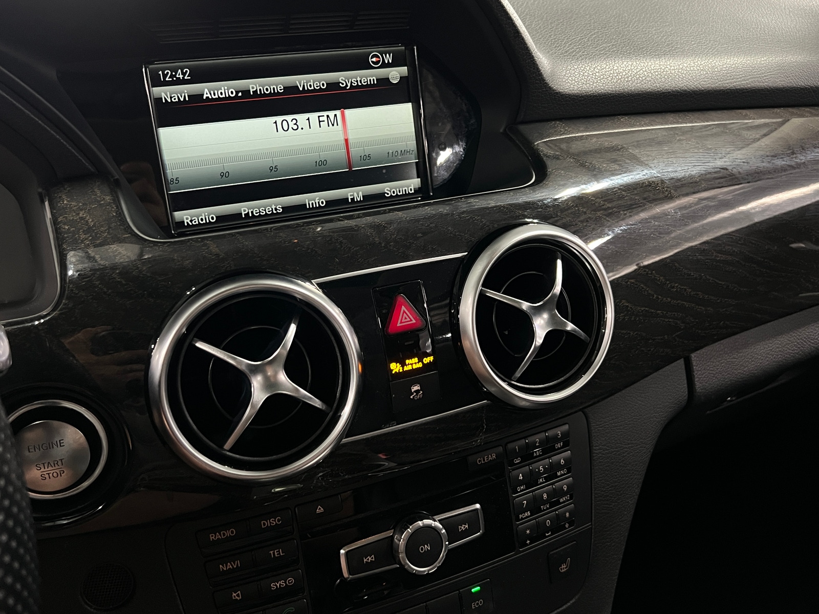 Thumbnail: 2015 Mercedes-Benz GLK - 3