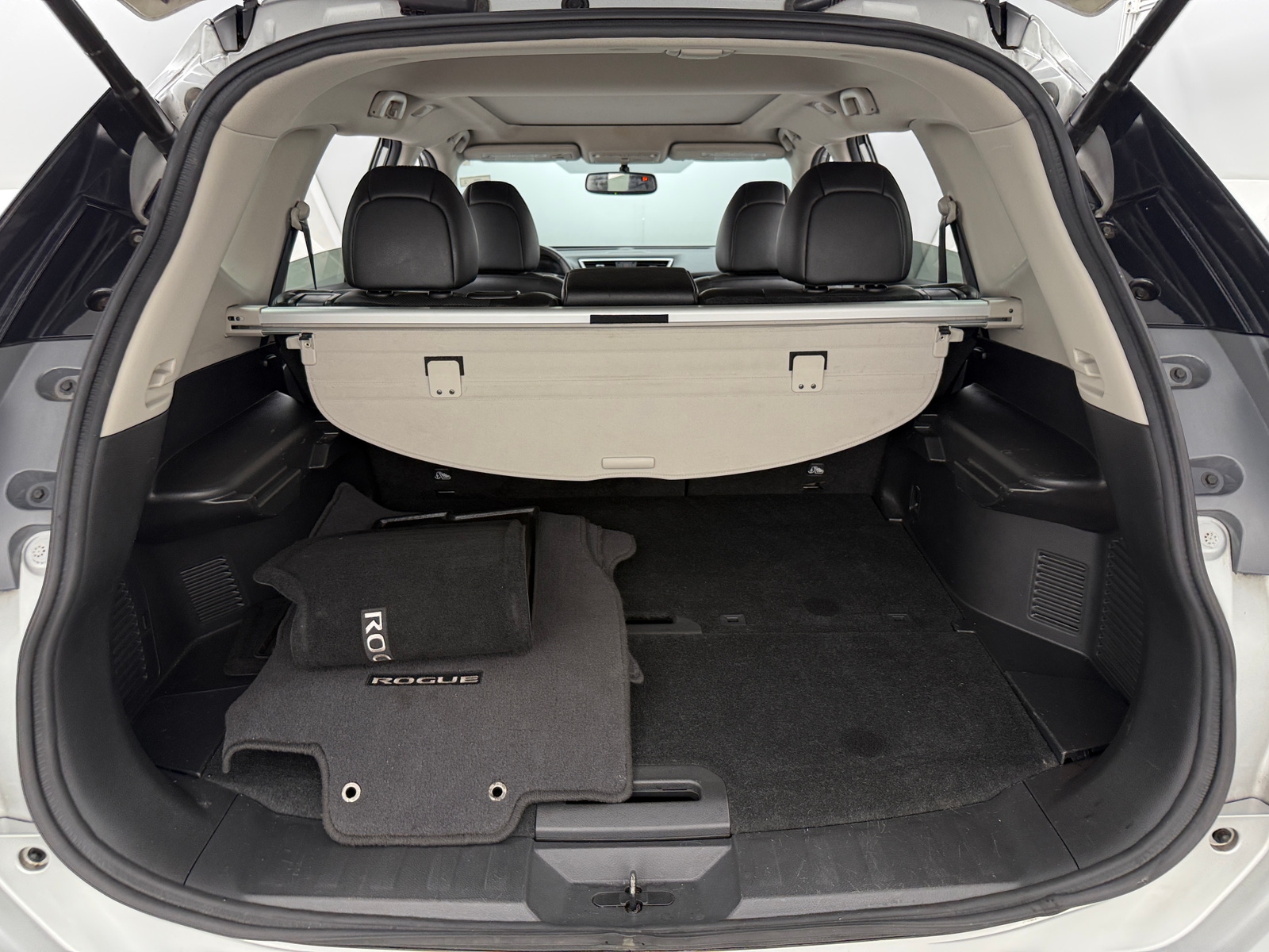 Thumbnail: 2016 Nissan Rogue - 6