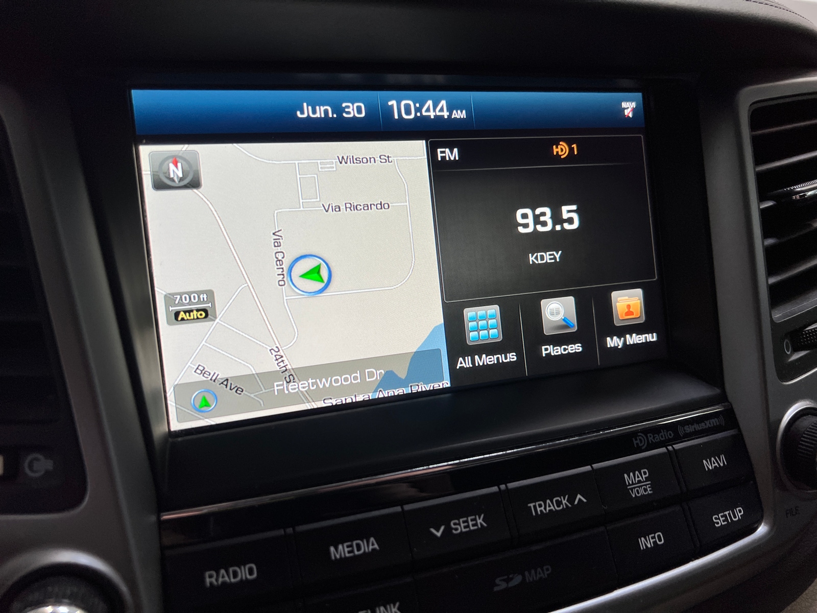 Thumbnail: 2016 Hyundai Tucson - 3