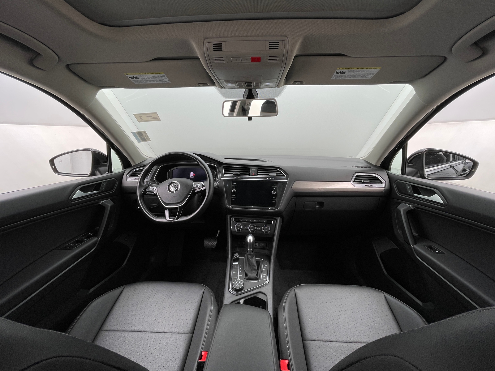 Thumbnail: 2019 Volkswagen Tiguan - 2
