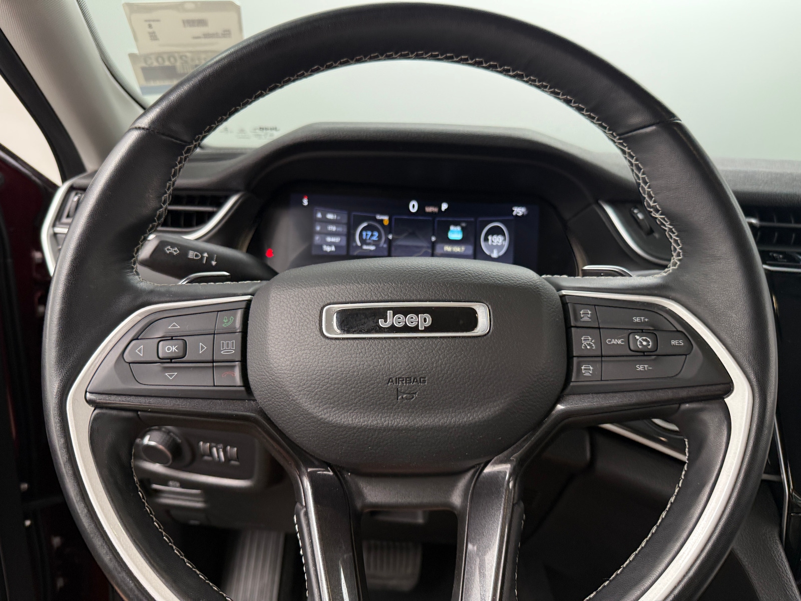 Thumbnail: 2022 Jeep Grand Cherokee - 5