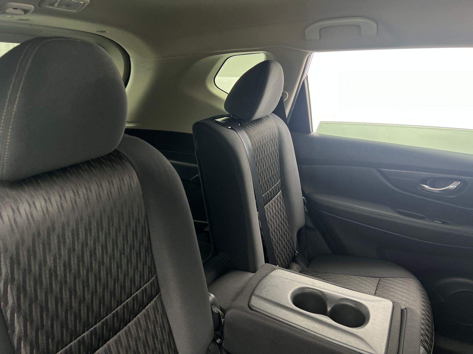 Thumbnail: 2017 Nissan Rogue - 6
