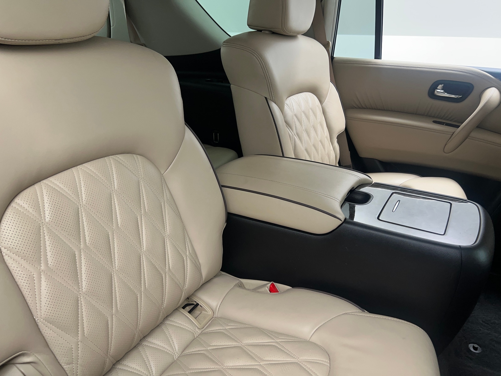 Thumbnail: 2021 Nissan Armada - 5