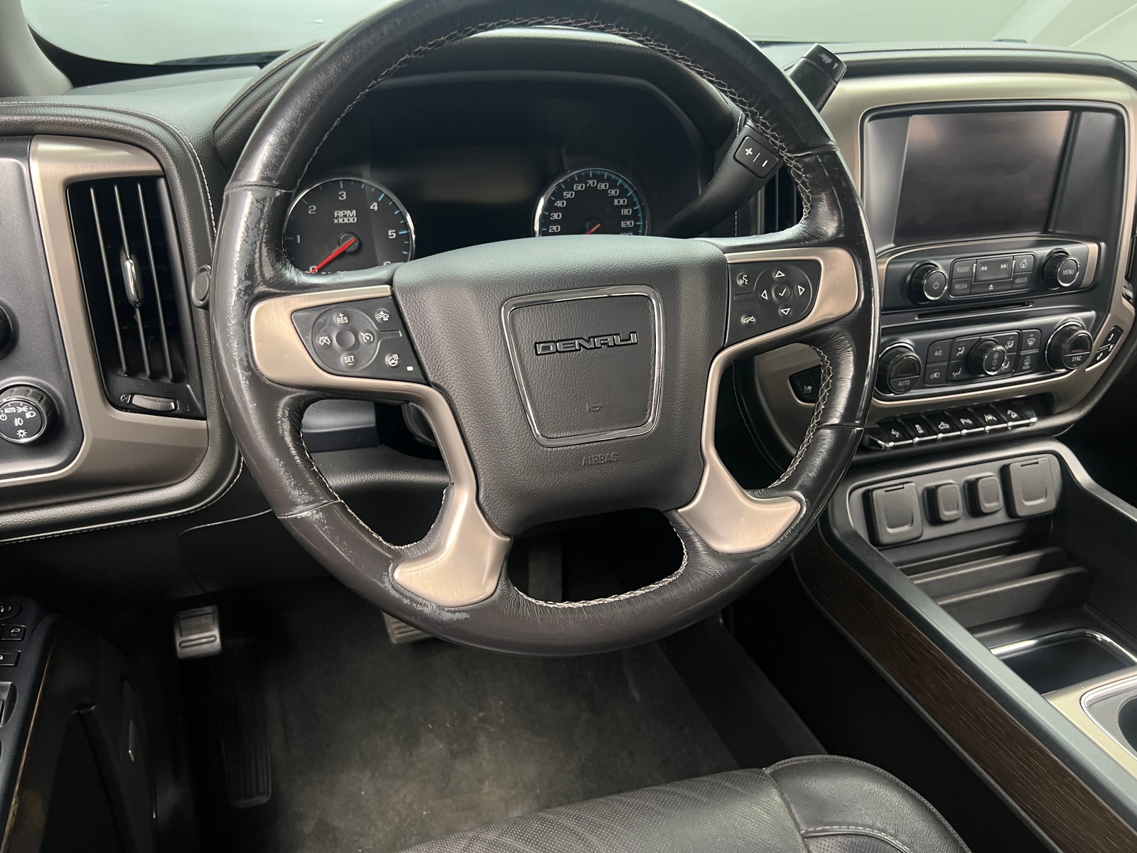 Thumbnail: 2018 GMC Sierra 1500 - 4