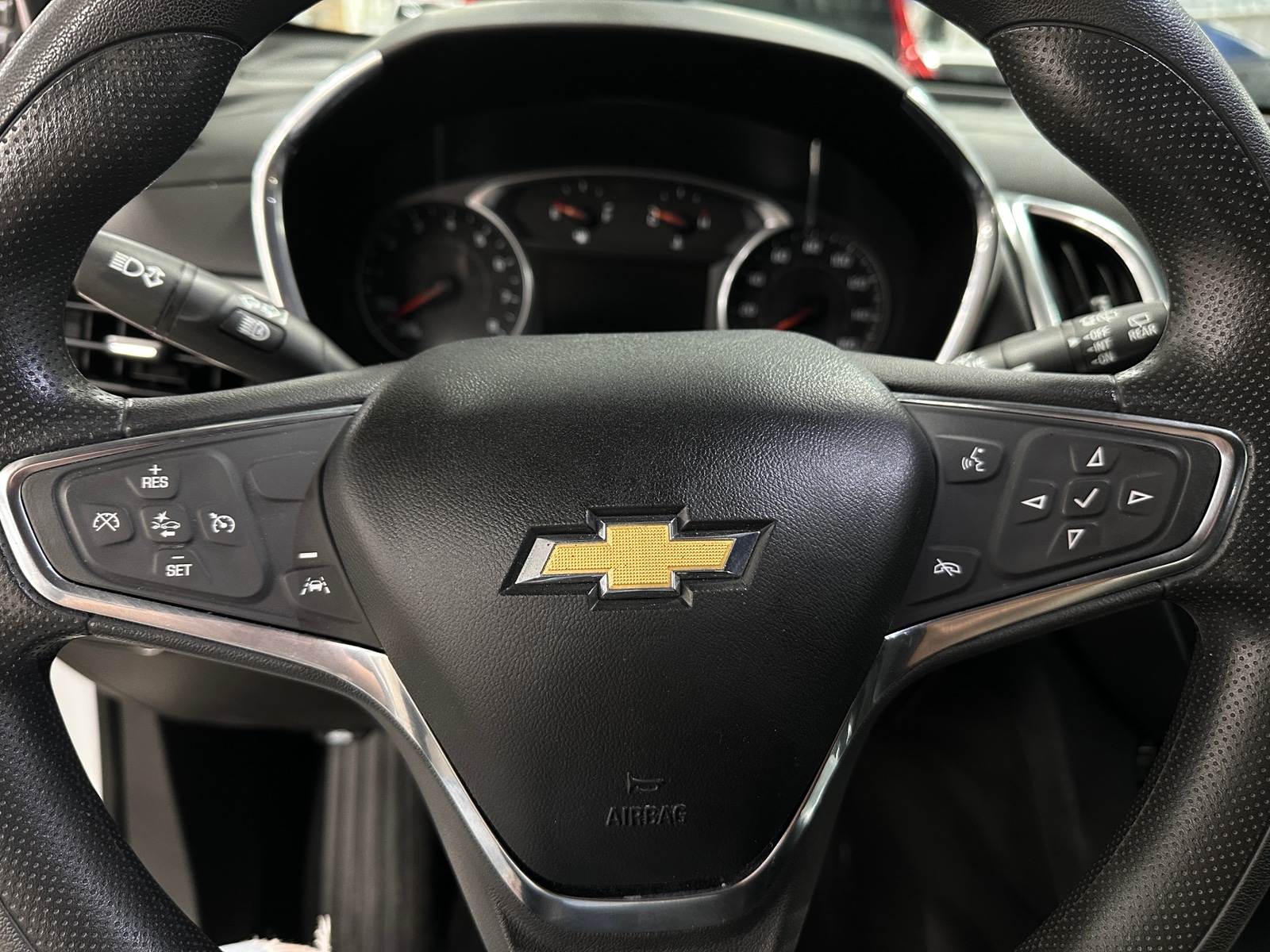 Thumbnail: 2021 Chevrolet Equinox - 5
