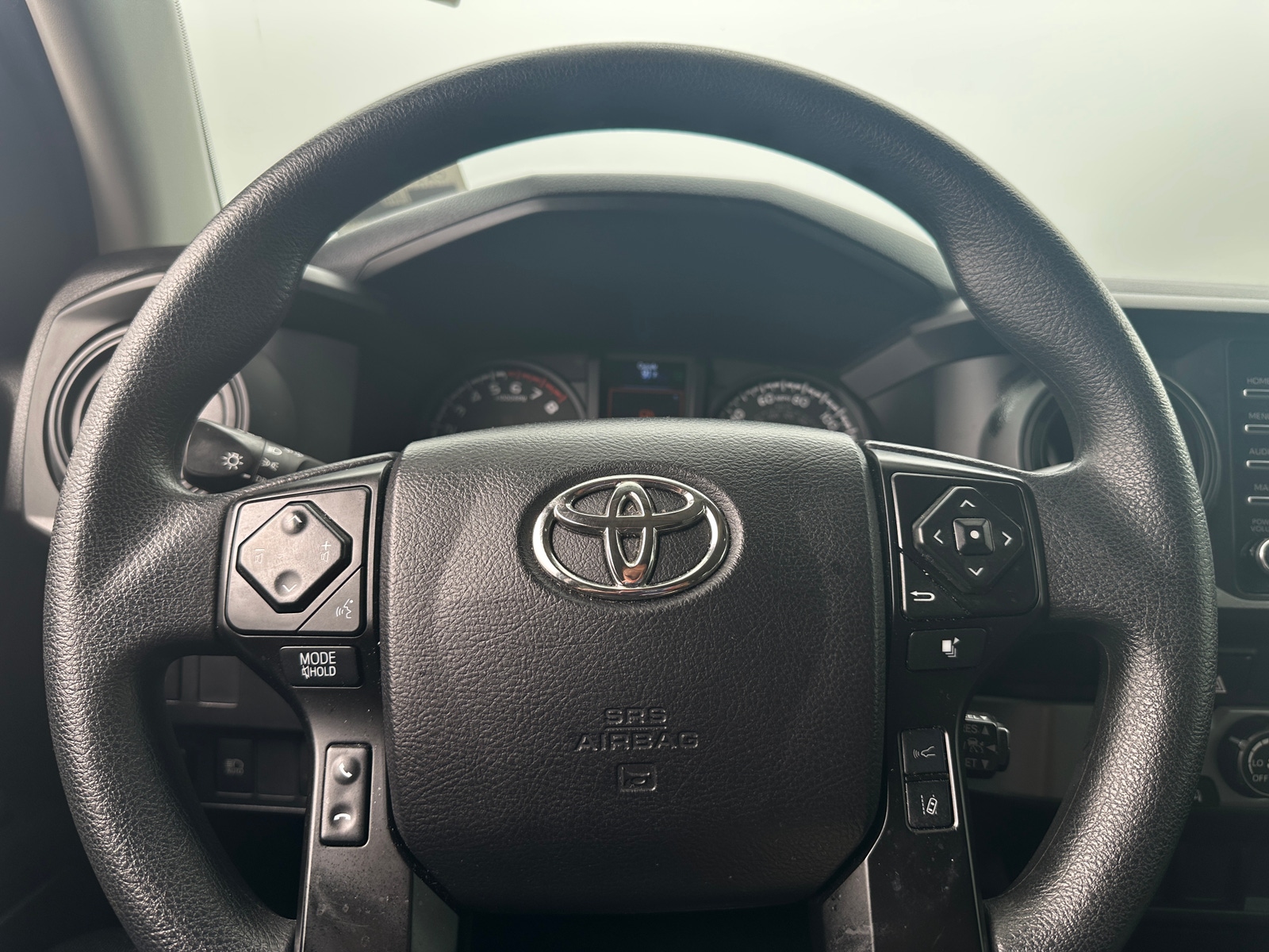 Thumbnail: 2022 Toyota Tacoma - 5