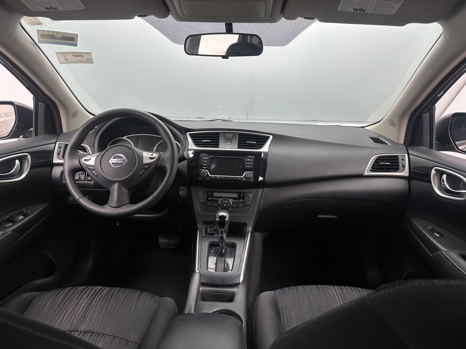 Thumbnail: 2018 Nissan Sentra - 3