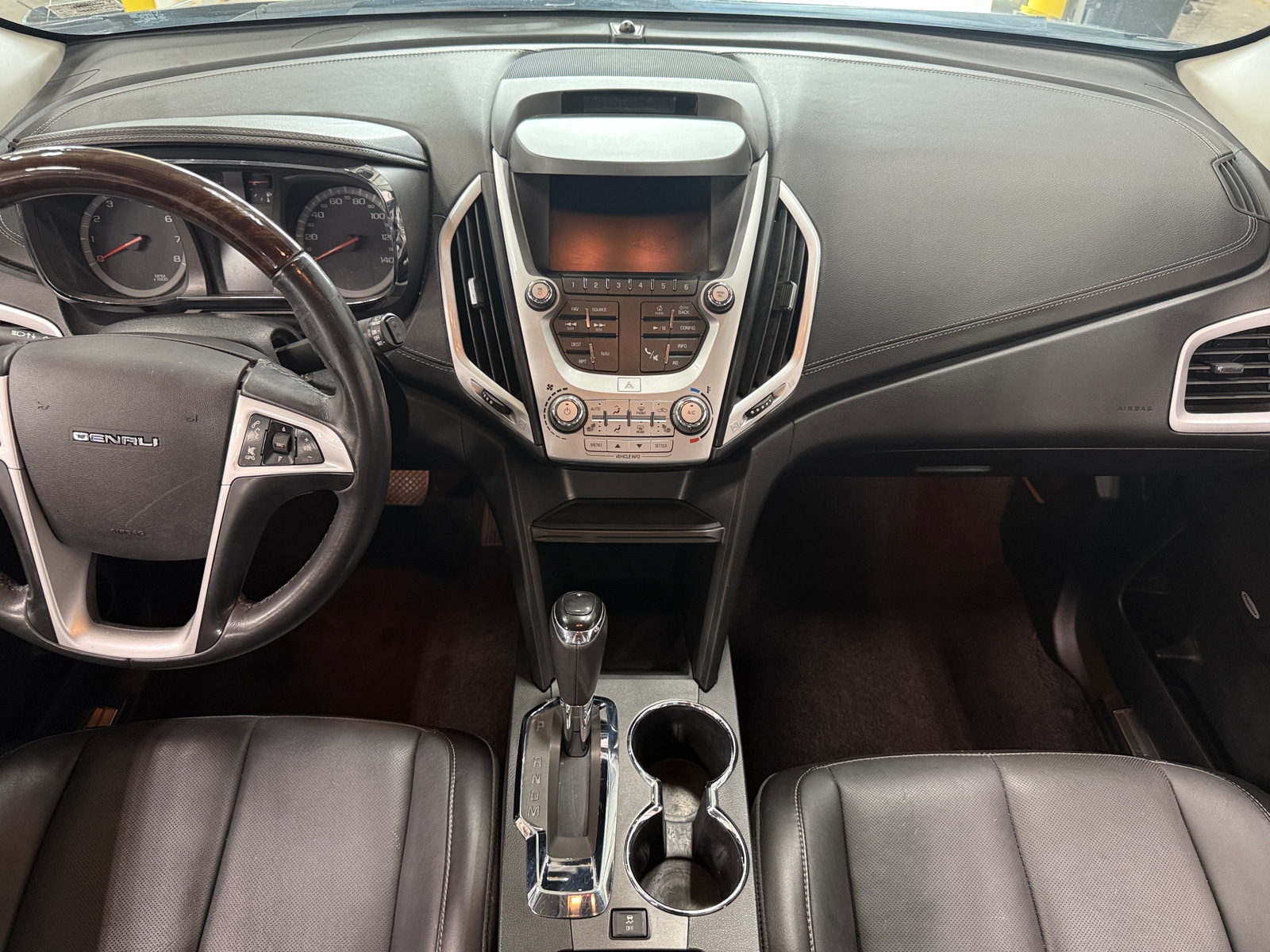 Thumbnail: 2016 GMC Terrain - 2
