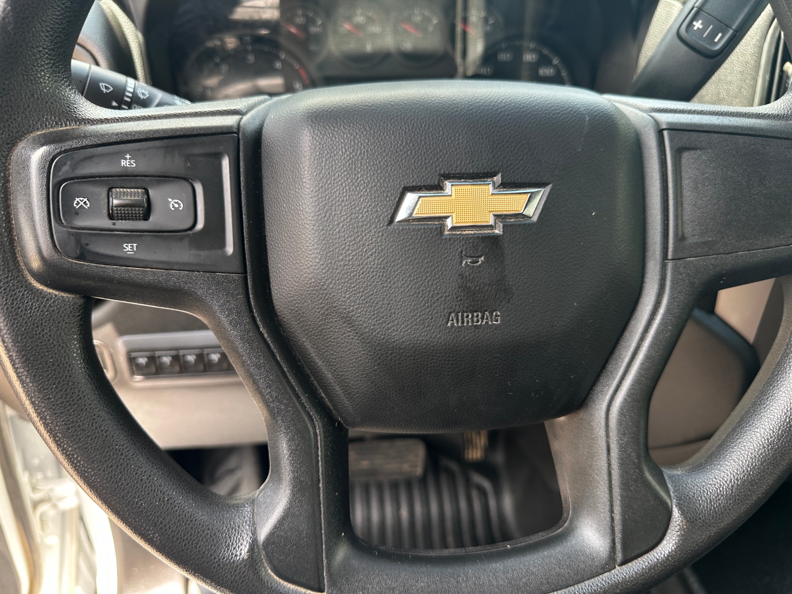 Thumbnail: 2023 Chevrolet Silverado 3500 - 4