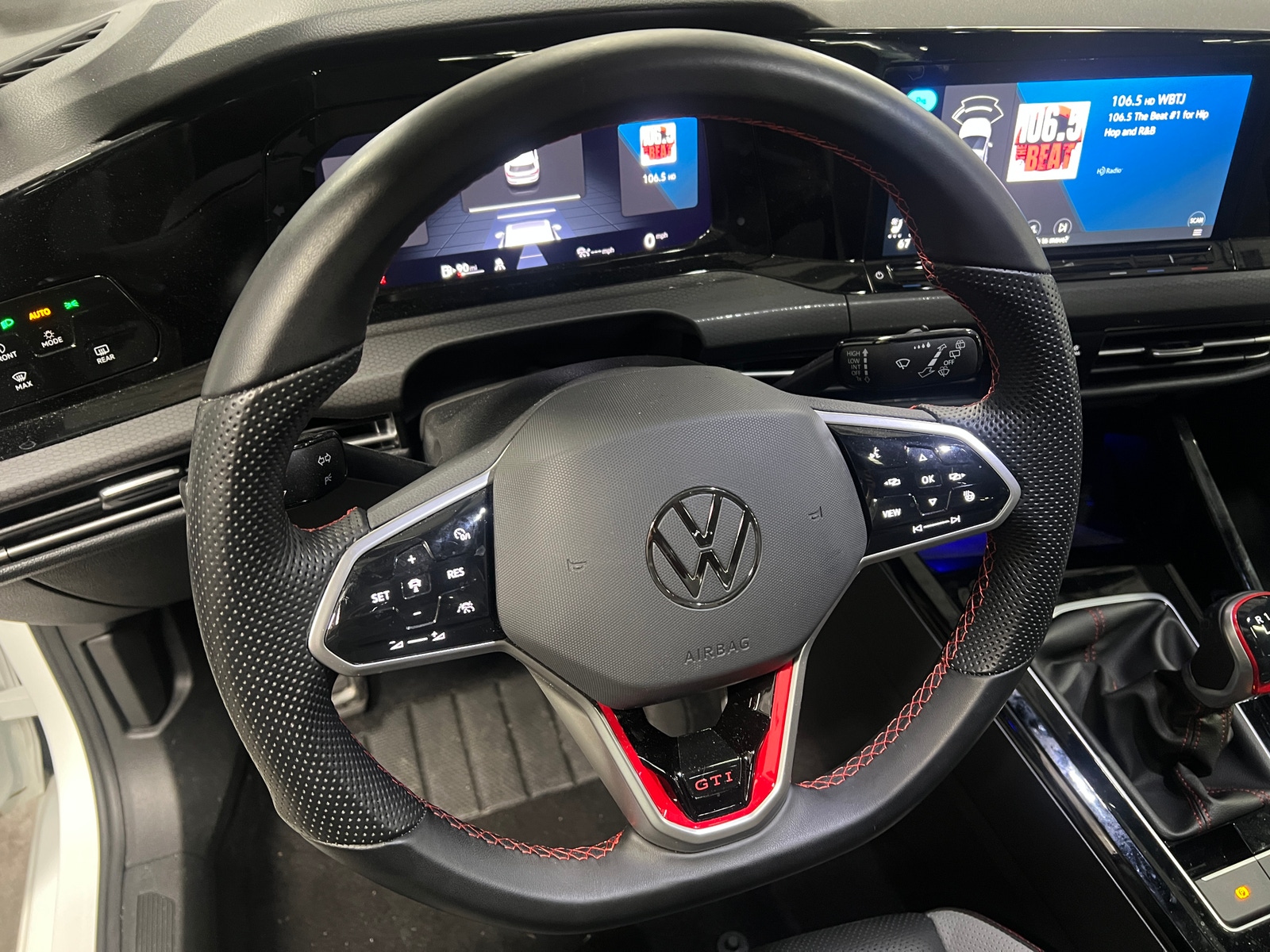 Thumbnail: 2023 Volkswagen Golf - 5