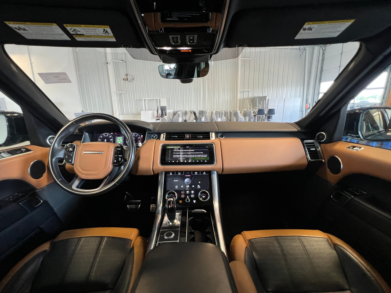 Thumbnail: 2018 Land Rover Range Rover Sport - 2