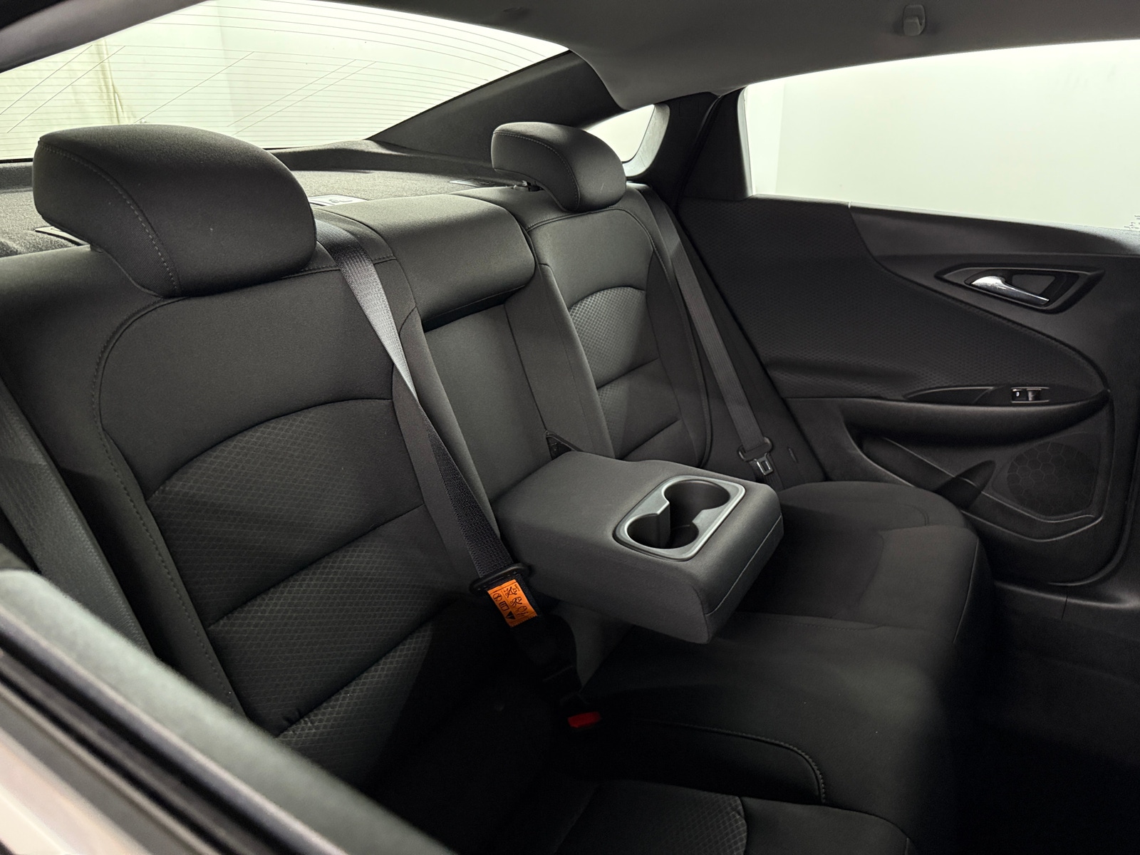 Thumbnail: 2018 Chevrolet Malibu - 6