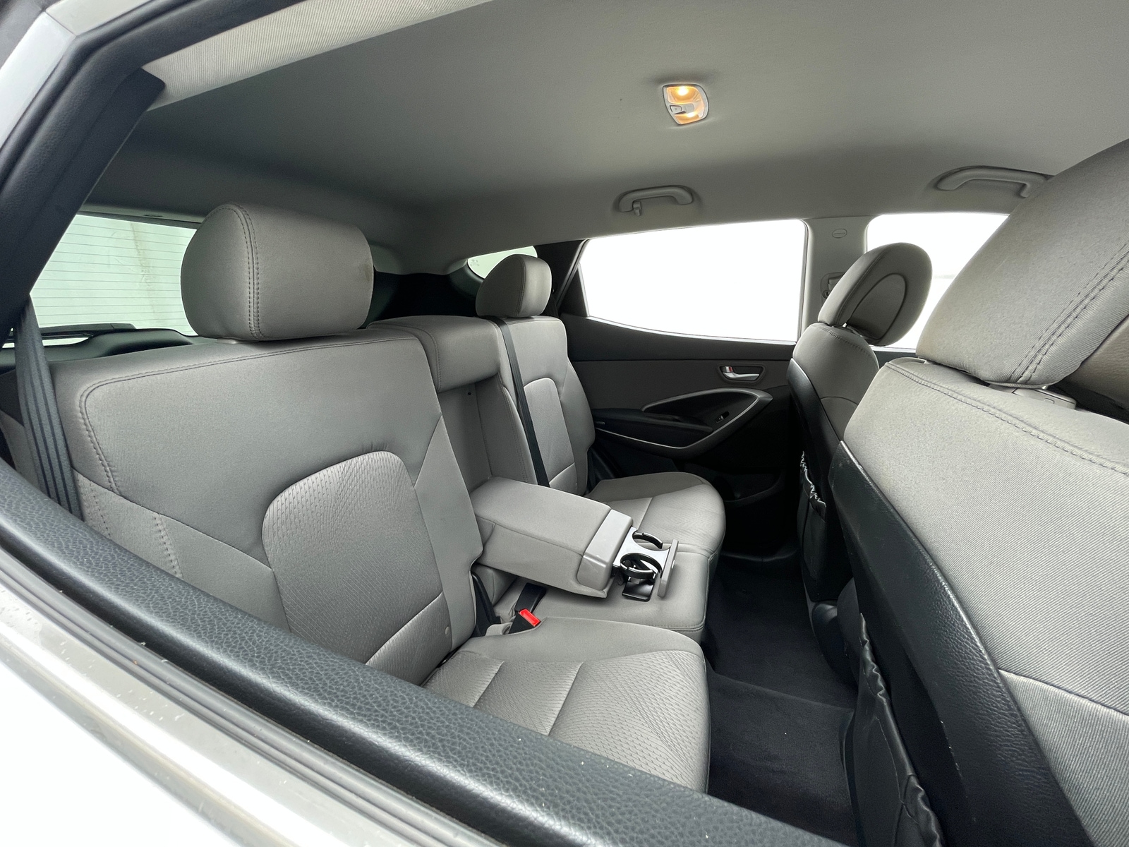 Thumbnail: 2016 Hyundai Santa Fe - 6