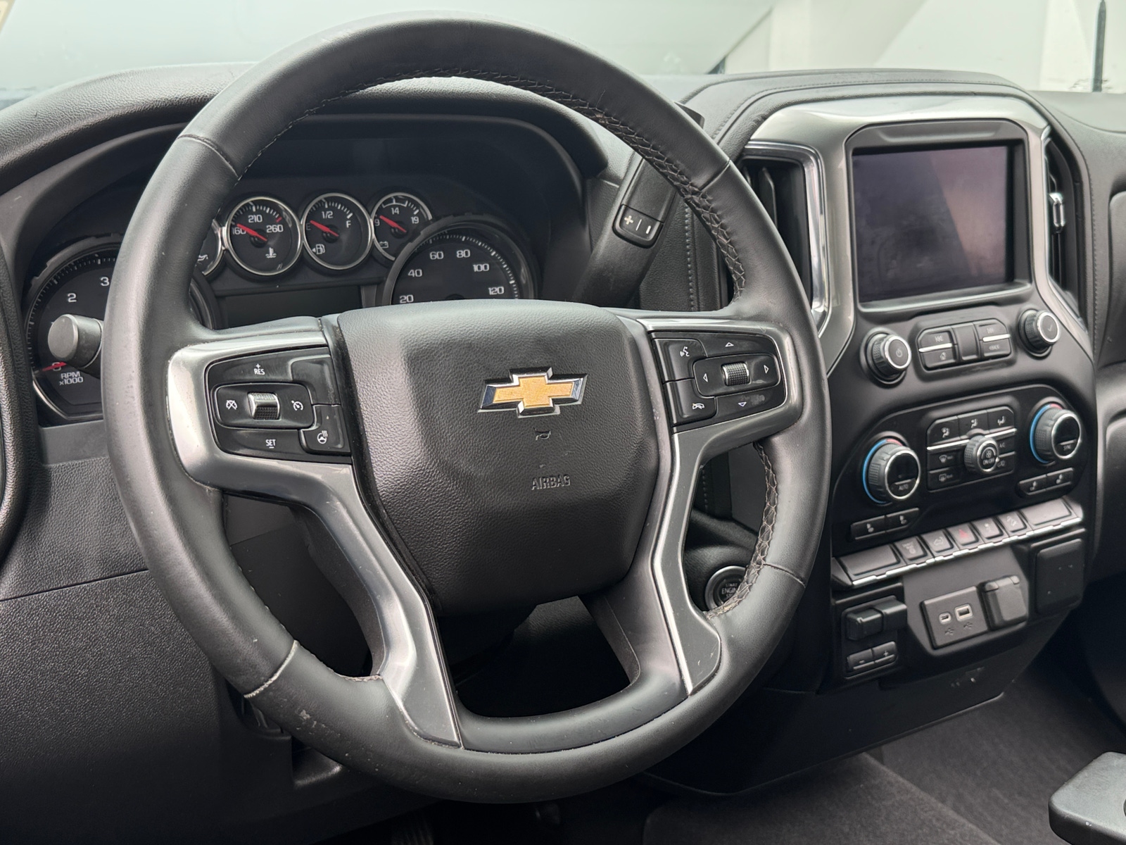 Thumbnail: 2023 Chevrolet Silverado 2500 - 5