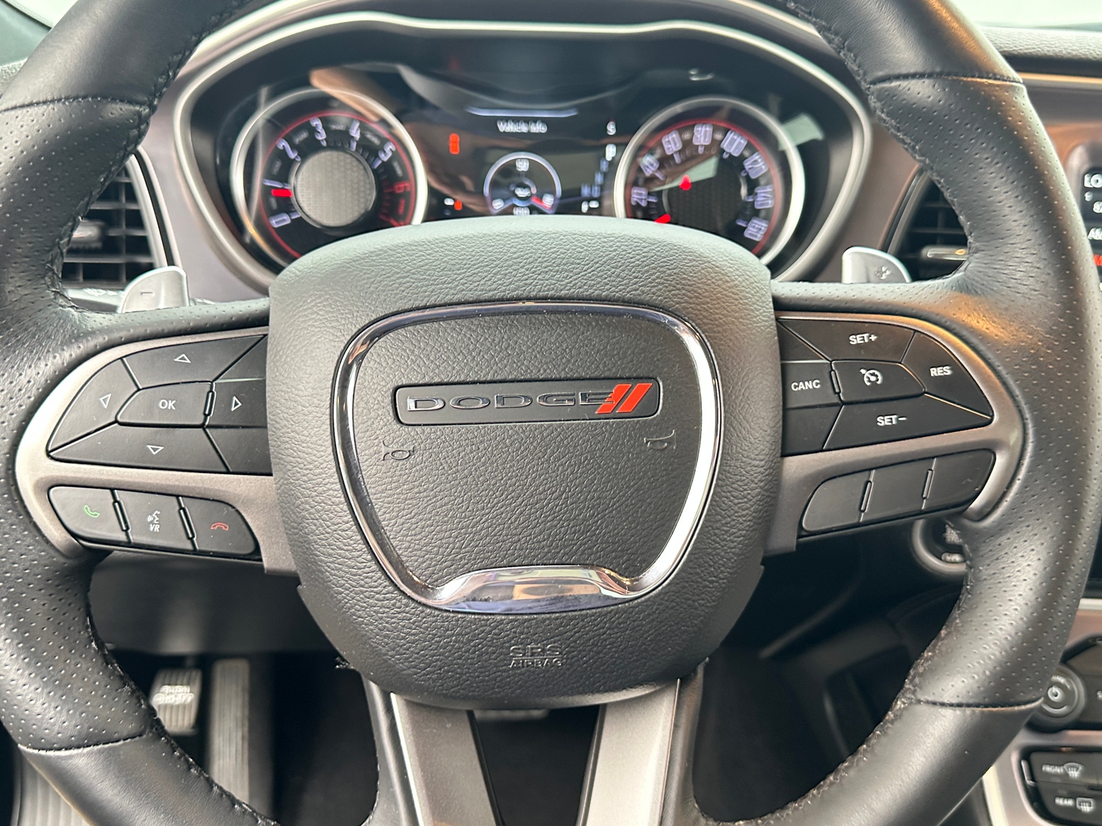 Thumbnail: 2019 Dodge Challenger - 3