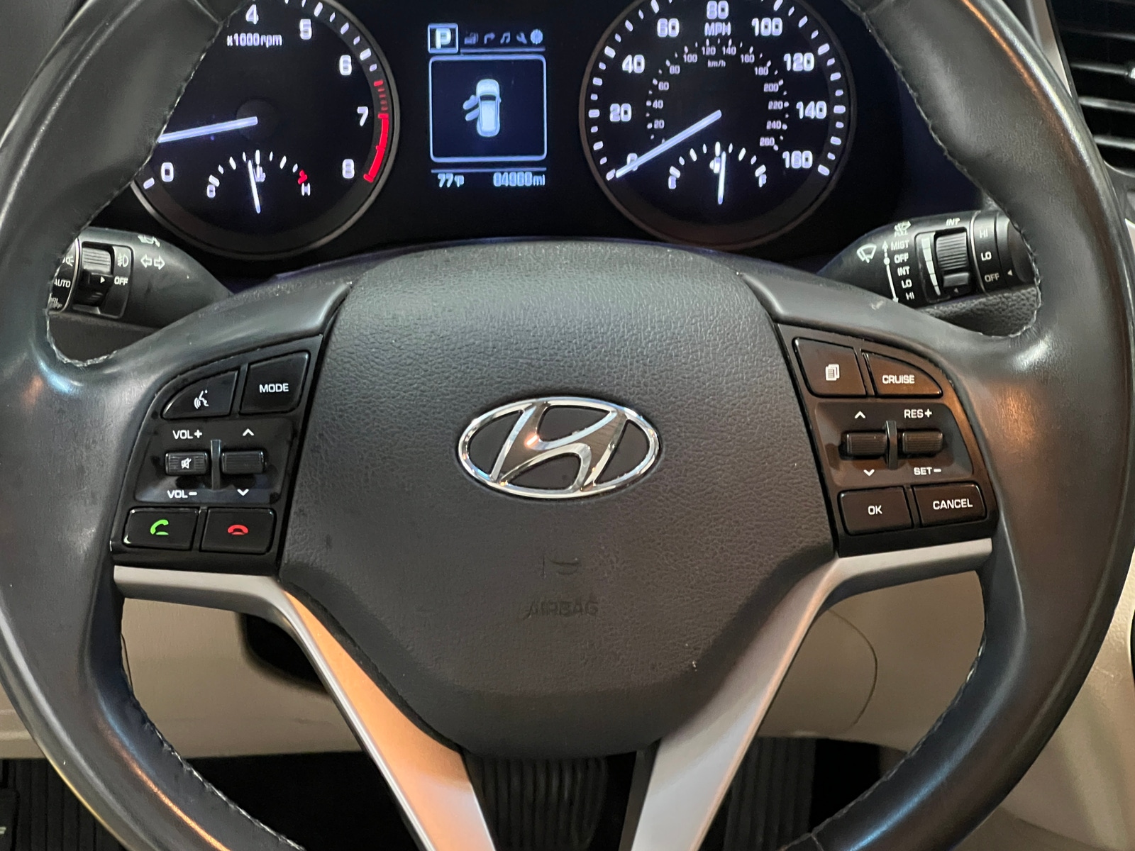 Thumbnail: 2017 Hyundai Tucson - 4