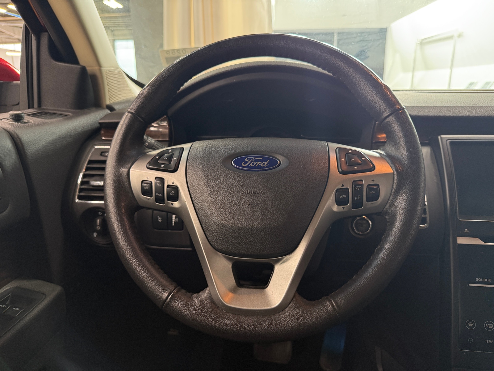 Thumbnail: 2019 Ford Flex - 4