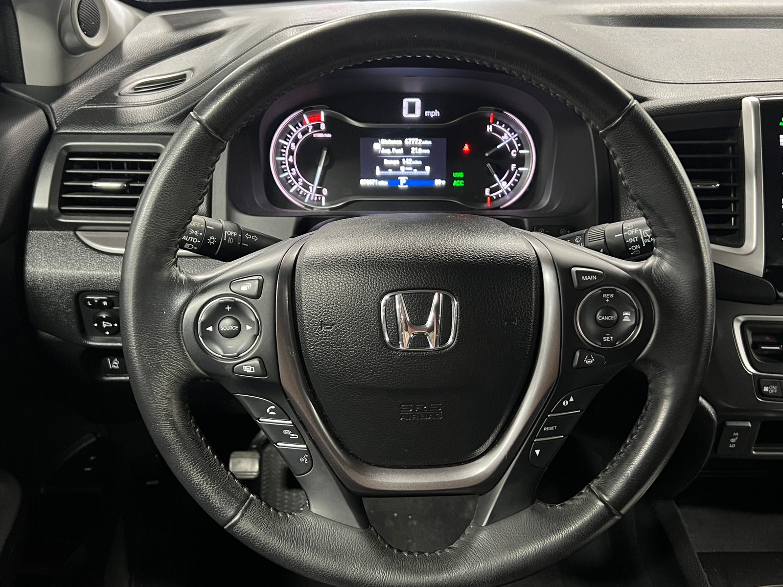 Thumbnail: 2016 Honda Pilot - 5