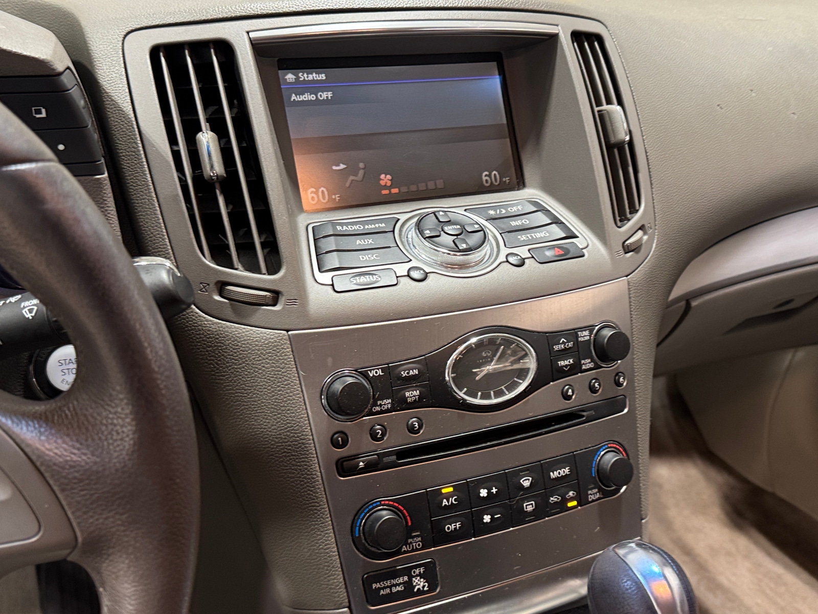 Thumbnail: 2011 INFINITI G37 - 3
