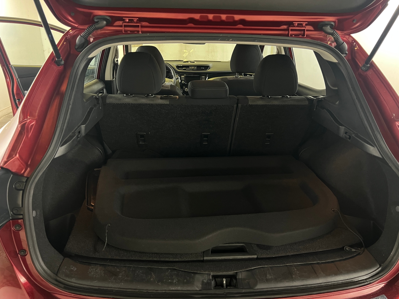 Thumbnail: 2020 Nissan Rogue Sport - 7