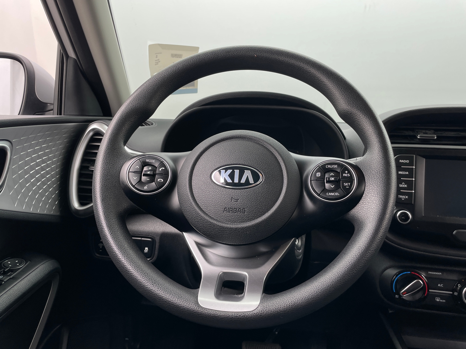 Thumbnail: 2020 Kia Soul - 5