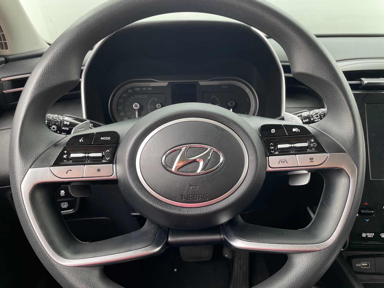 Thumbnail: 2022 Hyundai Tucson - 5