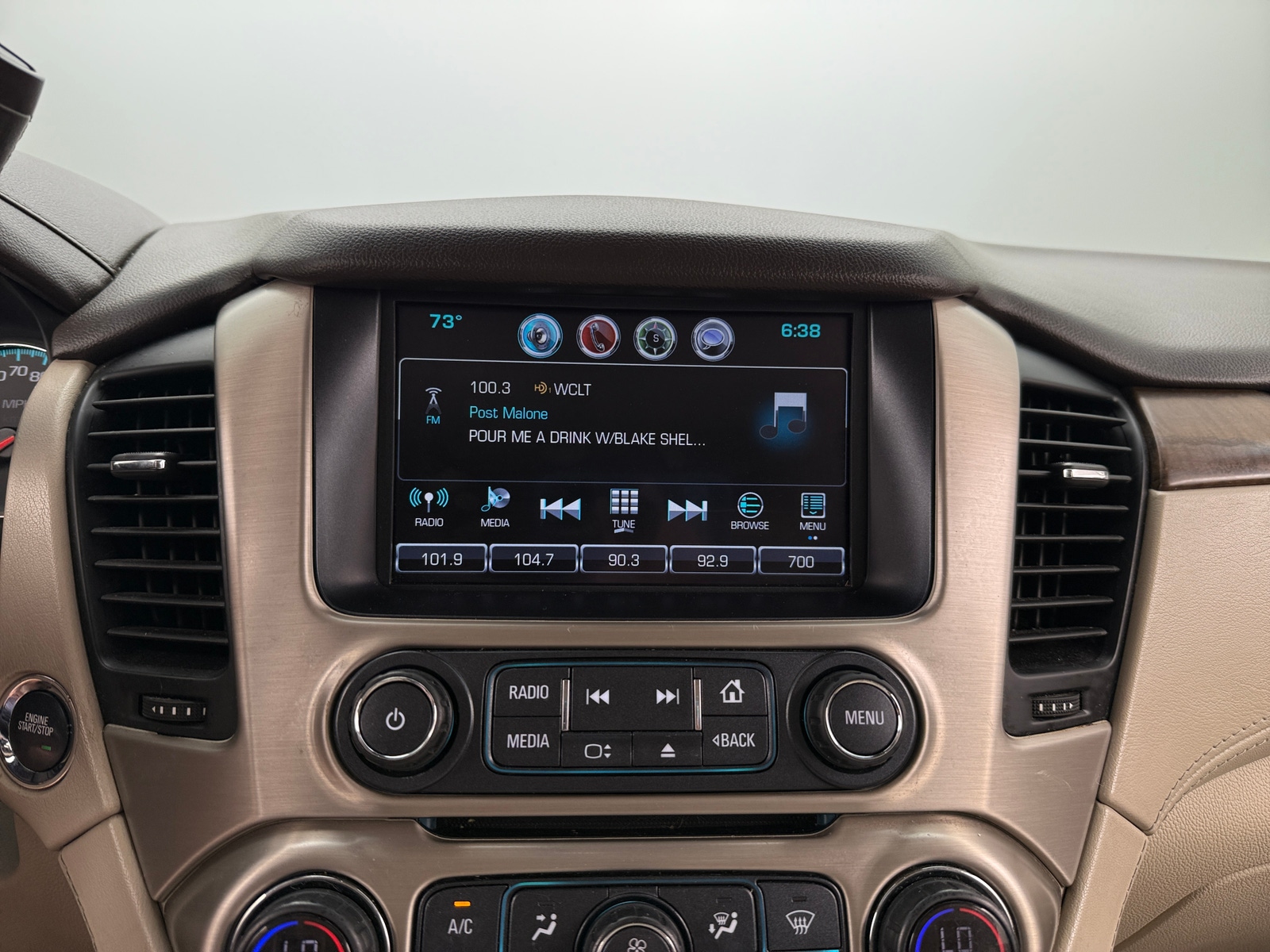 Thumbnail: 2018 GMC Yukon XL - 3