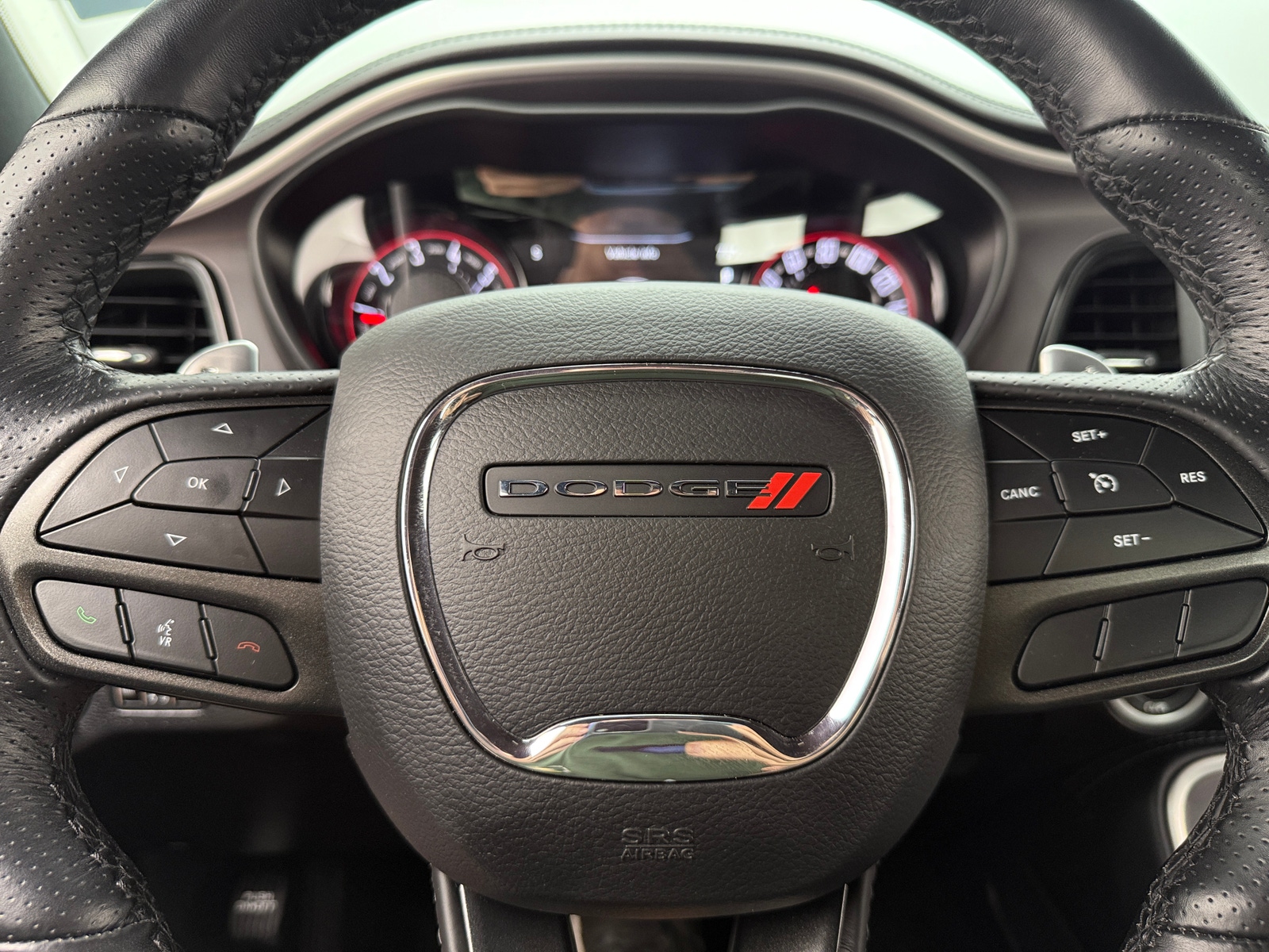 Thumbnail: 2022 Dodge Challenger - 4