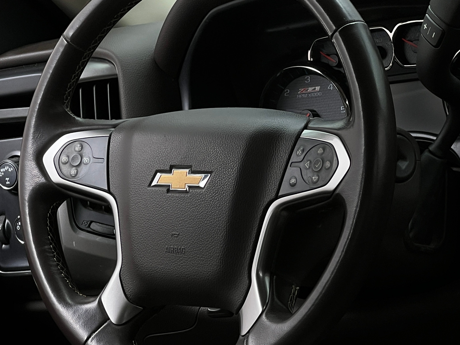 Thumbnail: 2018 Chevrolet Silverado 1500 - 5