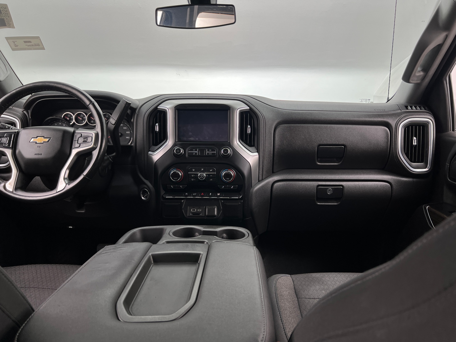 Thumbnail: 2019 Chevrolet Silverado 1500 - 3
