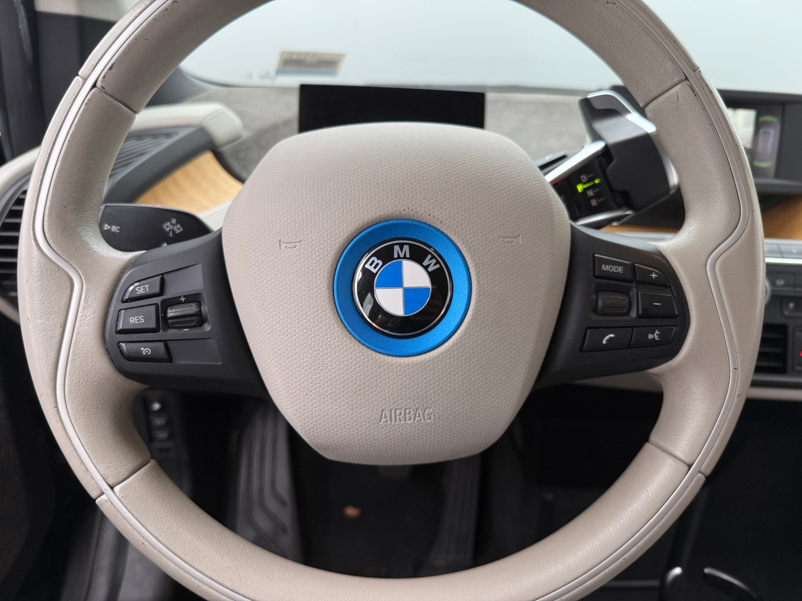 Thumbnail: 2015 BMW i3 - 5