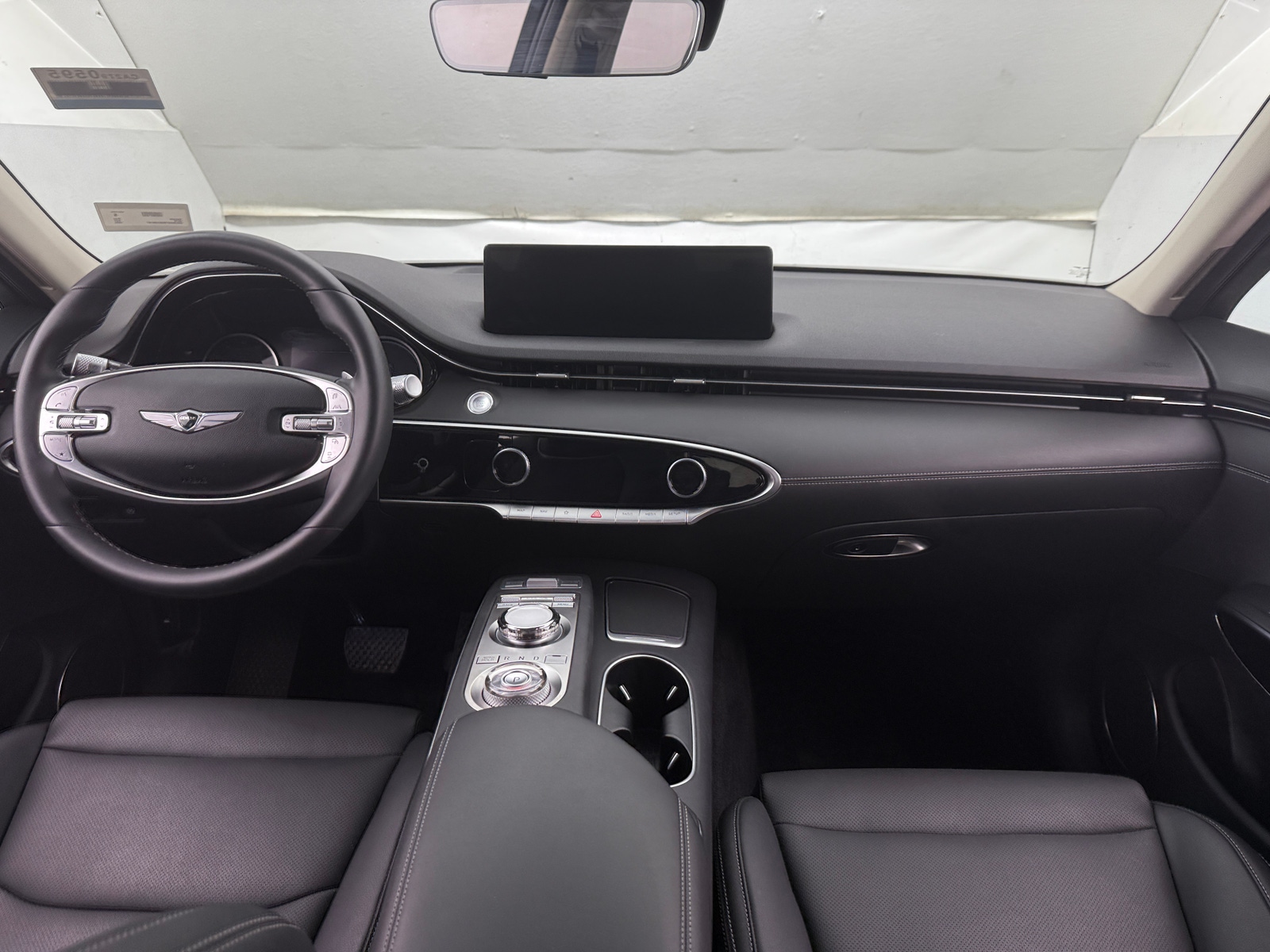 Thumbnail: 2025 Genesis GV70 - 2