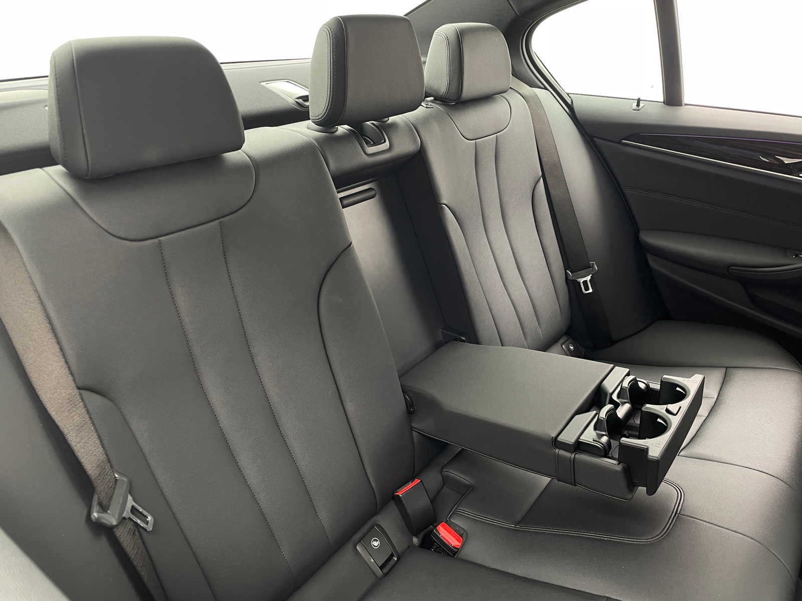 Thumbnail: 2019 BMW 5 Series - 5