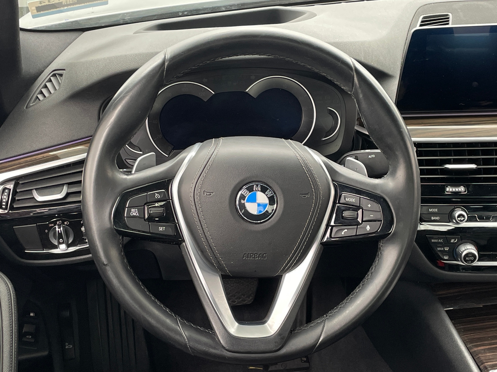 Thumbnail: 2019 BMW 5 Series - 4