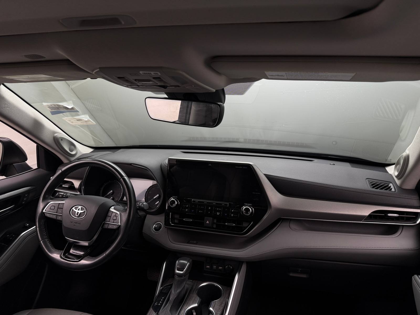 Thumbnail: 2020 Toyota Highlander - 2