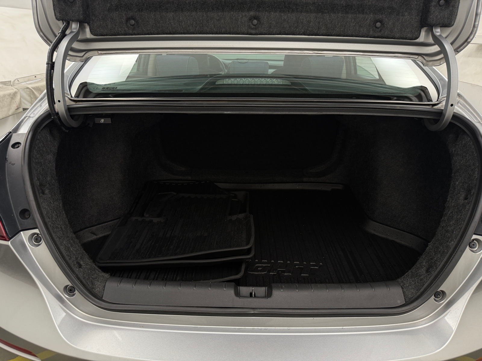 Thumbnail: 2019 Honda Insight - 7