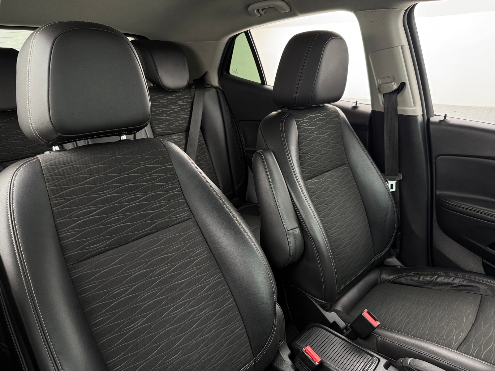 Thumbnail: 2016 Buick Encore - 2