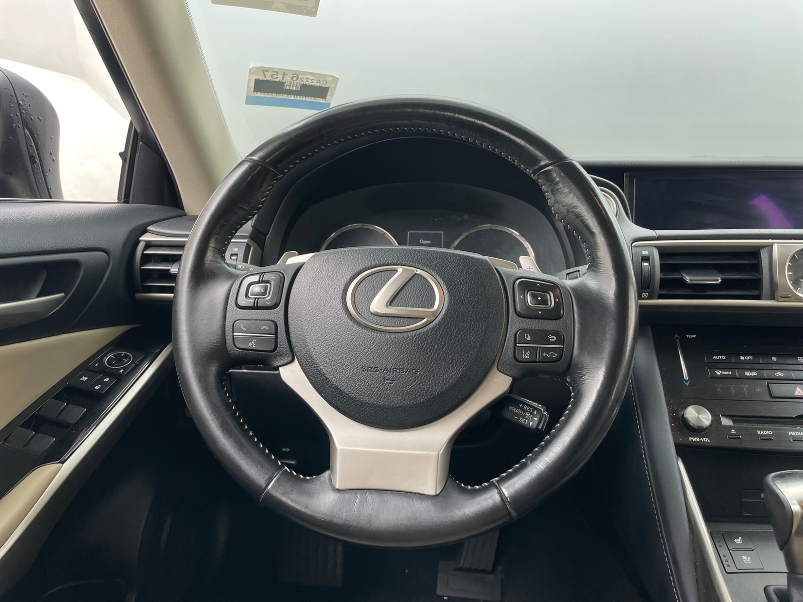 Thumbnail: 2017 Lexus IS - 4