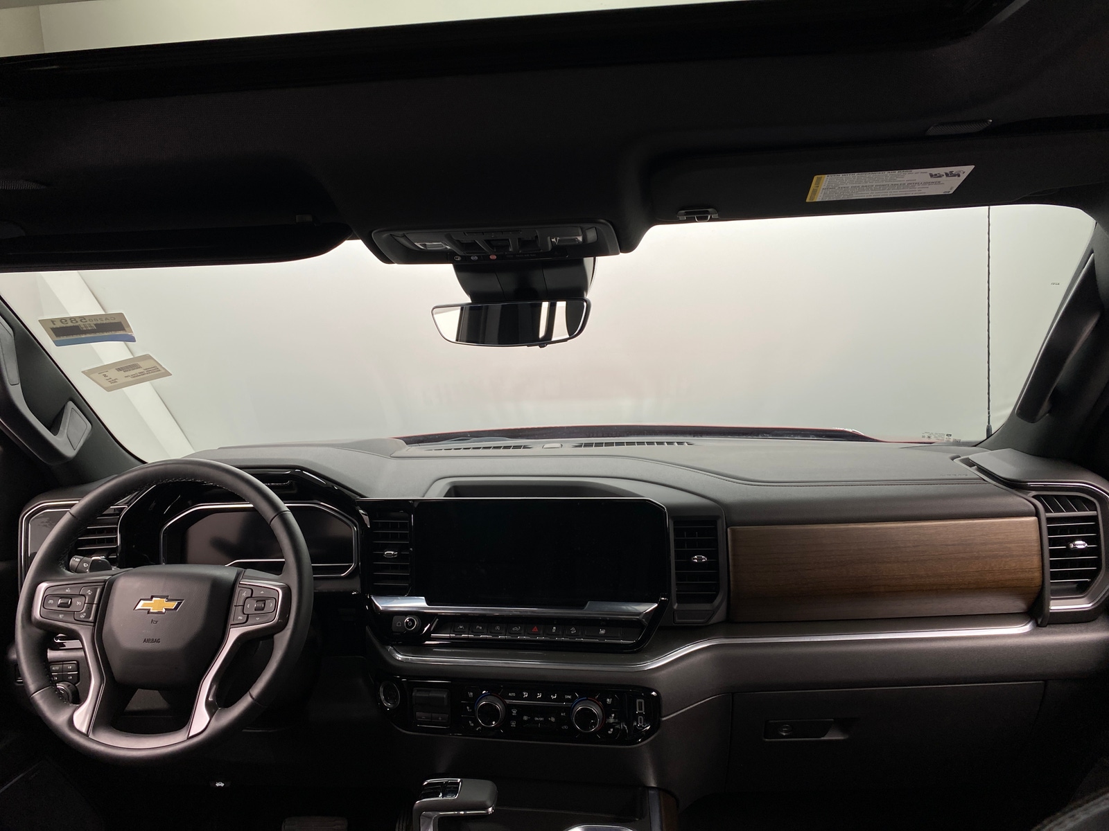 Thumbnail: 2024 Chevrolet Silverado 1500 - 2