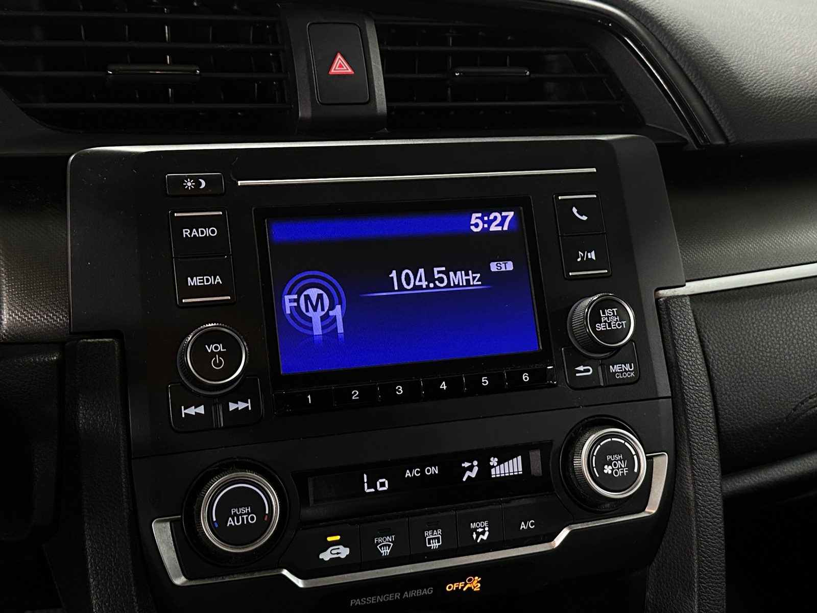 Thumbnail: 2019 Honda Civic - 4