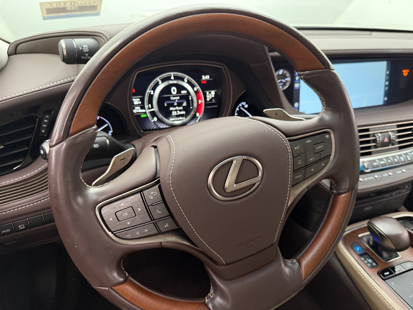 Thumbnail: 2019 Lexus LS - 5